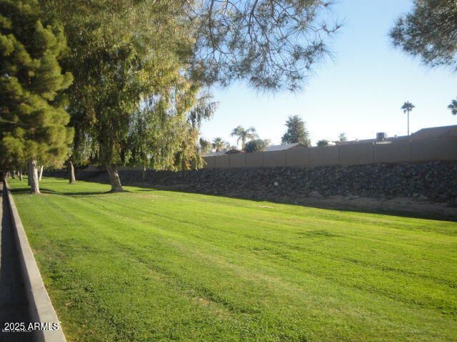 2535 E BLUEFIELD Avenue, Phoenix, AZ 85032