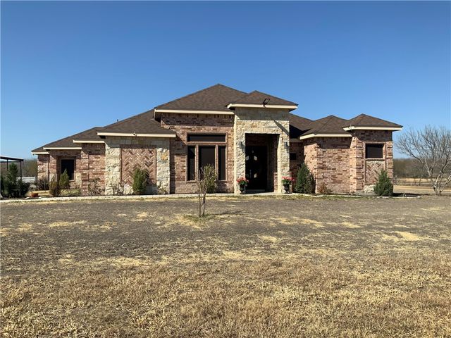 894 COUNTY ROAD 465, Alice, TX 78332