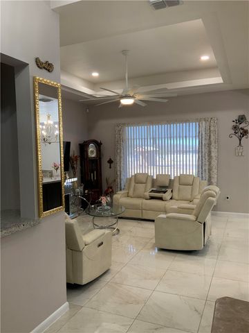 894 COUNTY ROAD 465, Alice, TX 78332