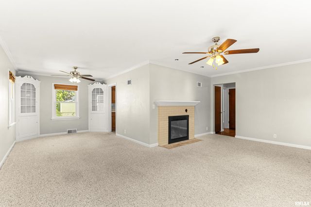 4204 N DEVON Lane, Peoria, IL 61614
