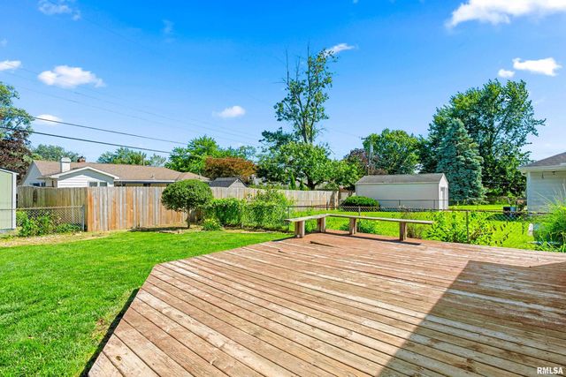 4204 N DEVON Lane, Peoria, IL 61614