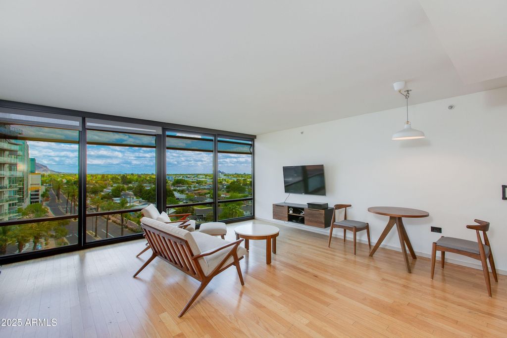 4808 N 24TH Street 806, Phoenix, AZ 85016