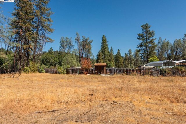 30661 State Hwy 3, Douglas City, CA 96024
