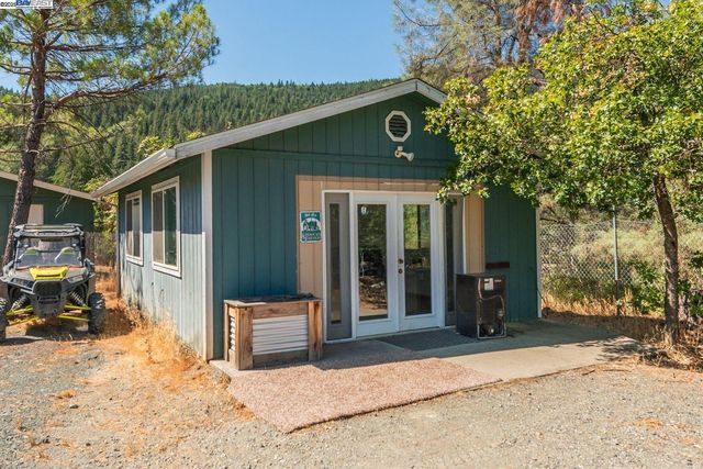 30661 State Hwy 3, Douglas City, CA 96024