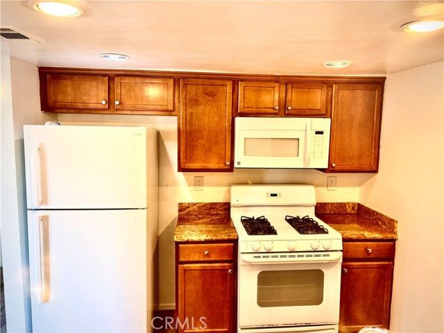 1110 W Blaine 102, Riverside, CA 92507