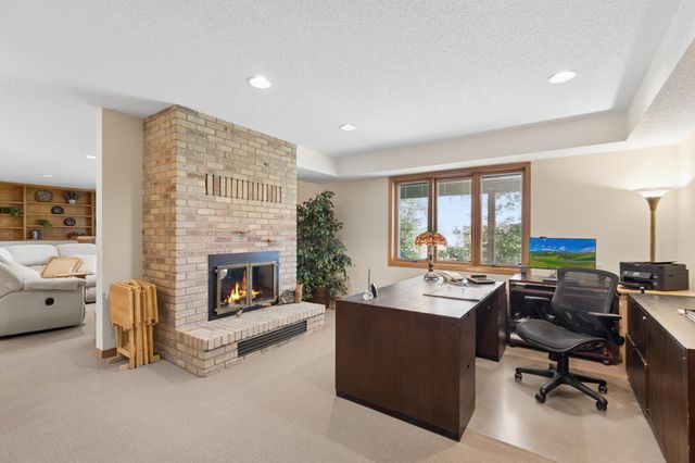 1807 Timberline Trail, Minnetonka, MN 55305
