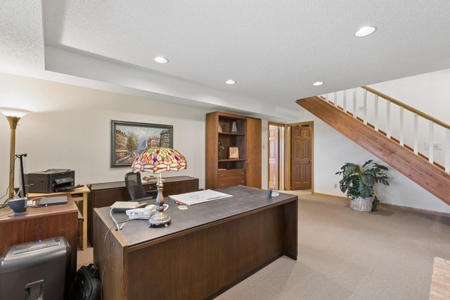 1807 Timberline Trail, Minnetonka, MN 55305