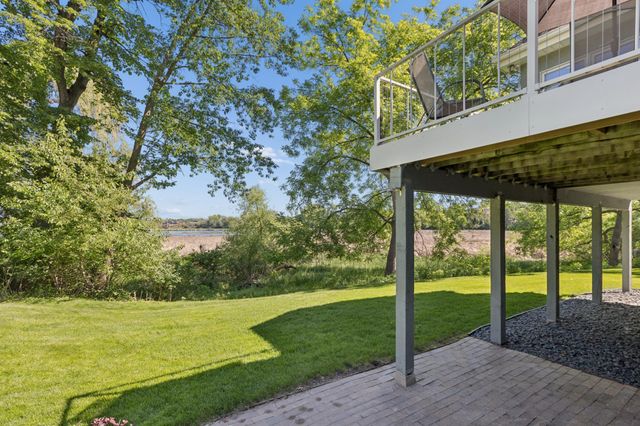 1807 Timberline Trail, Minnetonka, MN 55305