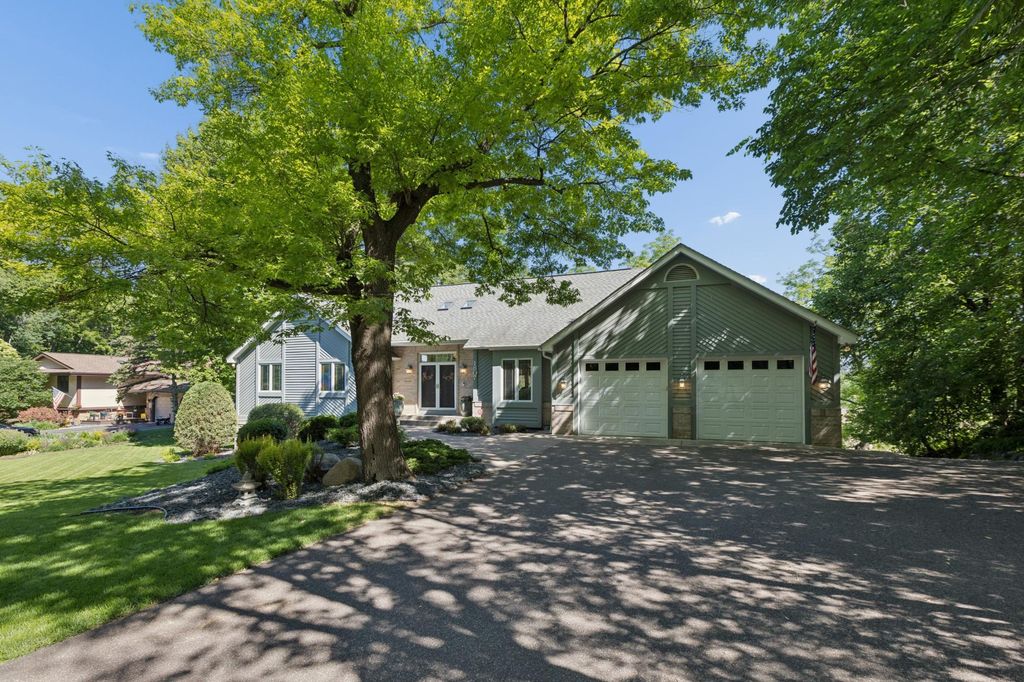 1807 Timberline Trail, Minnetonka, MN 55305 — photo 2