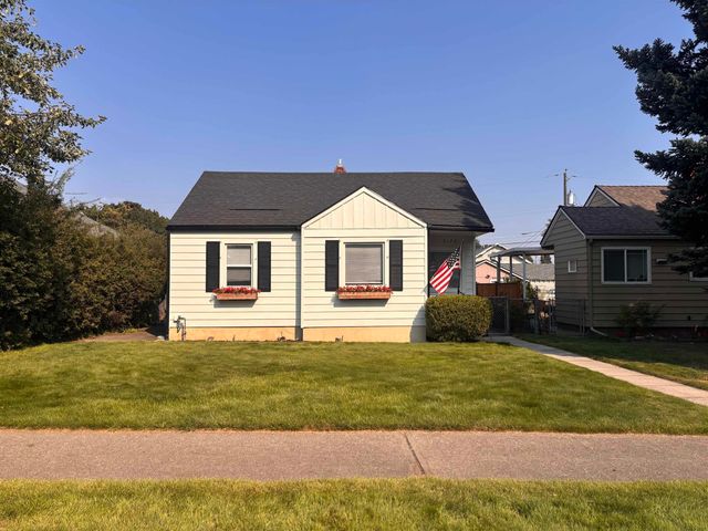 5122 N Stevens St, Spokane, WA 99205
