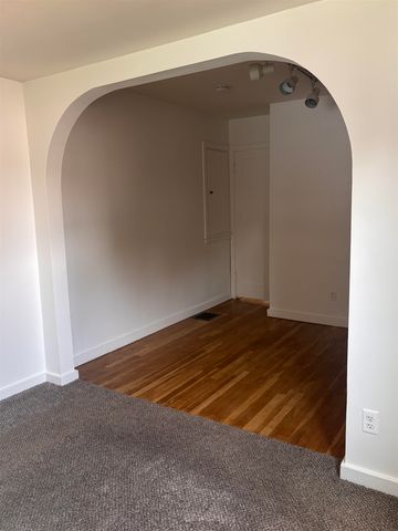5122 N Stevens St, Spokane, WA 99205