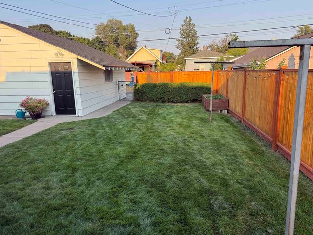 5122 N Stevens St, Spokane, WA 99205