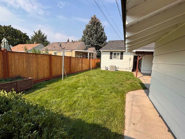 5122 N Stevens St, Spokane, WA 99205