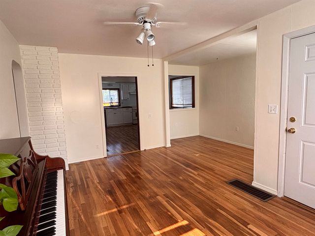 5122 N Stevens St, Spokane, WA 99205