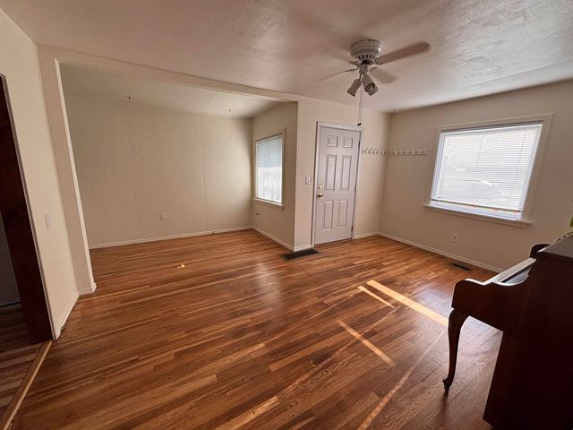5122 N Stevens St, Spokane, WA 99205
