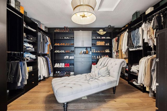 6297 Yuma Lane N, Maple Grove, MN 55311