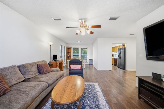2420 Morse, Conway, AR 72034