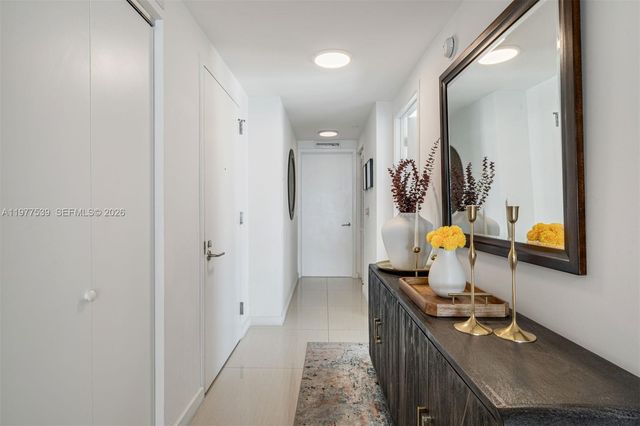 460 NE 28th St 1901, Miami, FL 33137