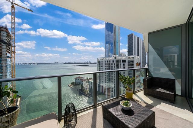 460 NE 28th St 1901, Miami, FL 33137