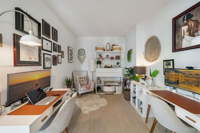 460 NE 28th St 1901, Miami, FL 33137