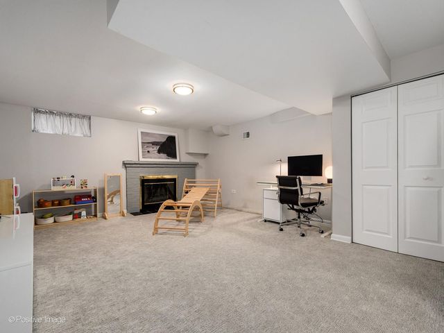 406 Kelling Lane, Glencoe, IL 60022