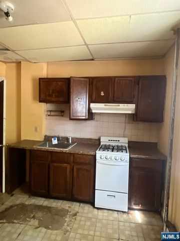 68 Hoover Avenue, Passaic, NJ 07055