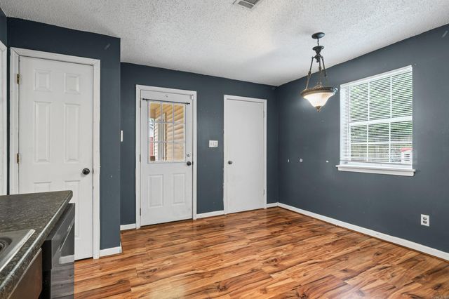 31 Hartwell Circle, Searcy, AR 72142
