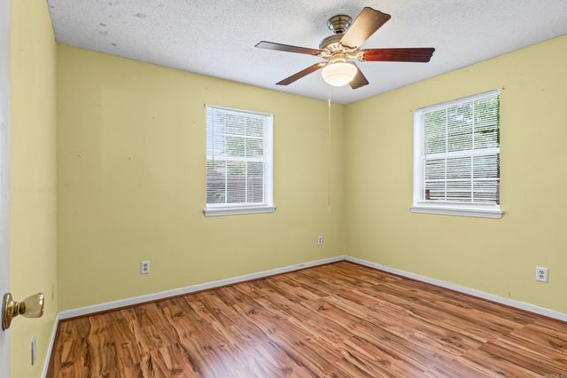 31 Hartwell Circle, Searcy, AR 72142