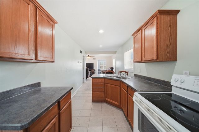 103 Cove Street, Jackson, MI 49203