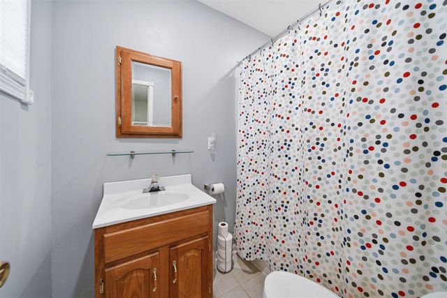 103 Cove Street, Jackson, MI 49203