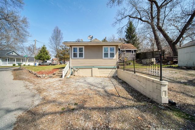 103 Cove Street, Jackson, MI 49203