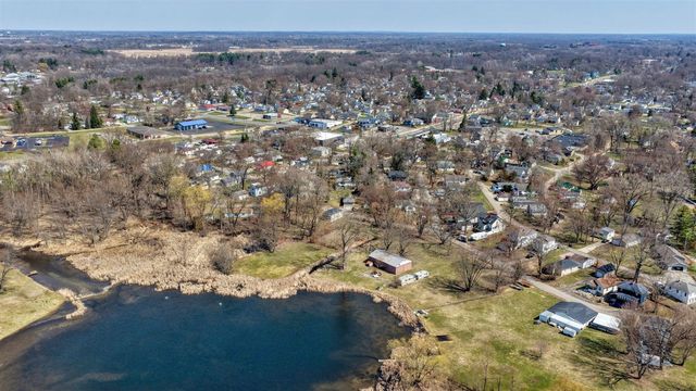 103 Cove Street, Jackson, MI 49203