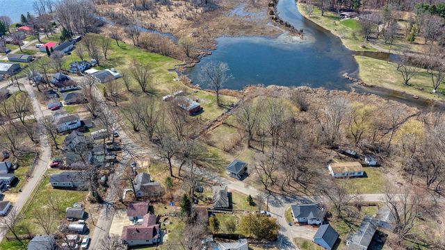 103 Cove Street, Jackson, MI 49203