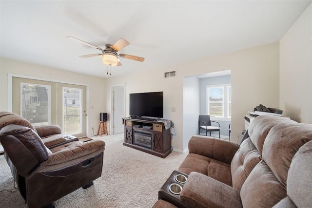 103 Cove Street, Jackson, MI 49203