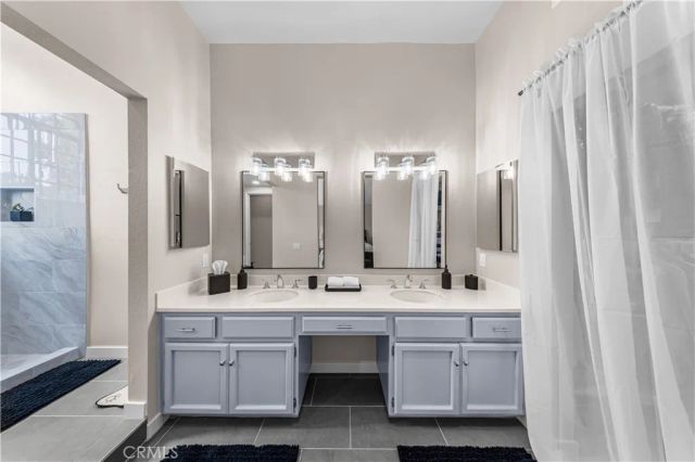 2537 Orange Avenue D, Costa Mesa, CA 92627
