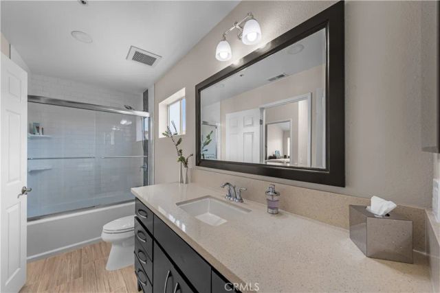 2537 Orange Avenue D, Costa Mesa, CA 92627