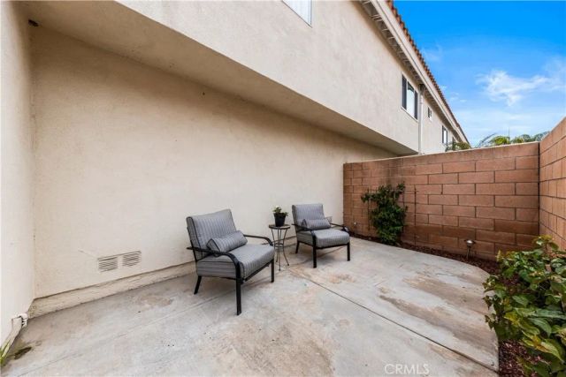 2537 Orange Avenue D, Costa Mesa, CA 92627