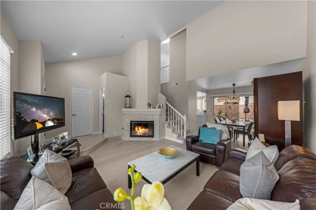 2537 Orange Avenue D, Costa Mesa, CA 92627