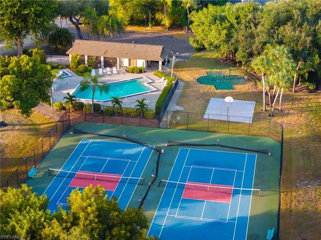 12457 McGregor Woods CIR, Fort Myers, FL 33908