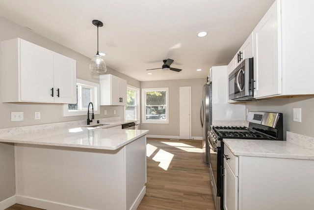 2177 S 64th STREET, West Allis, WI 53219