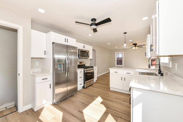 2177 S 64th STREET, West Allis, WI 53219