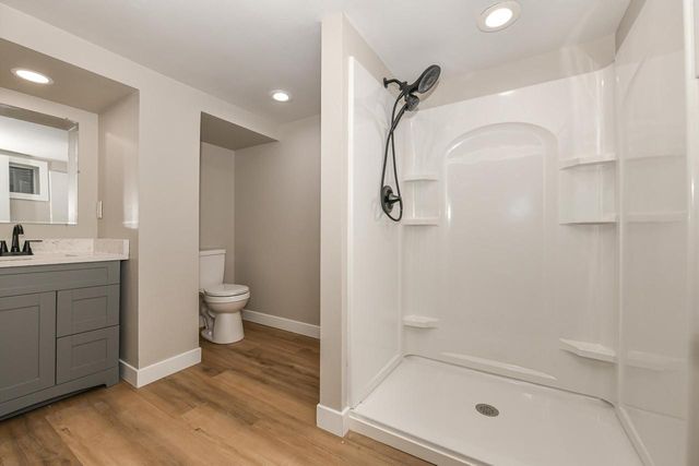 2177 S 64th STREET, West Allis, WI 53219