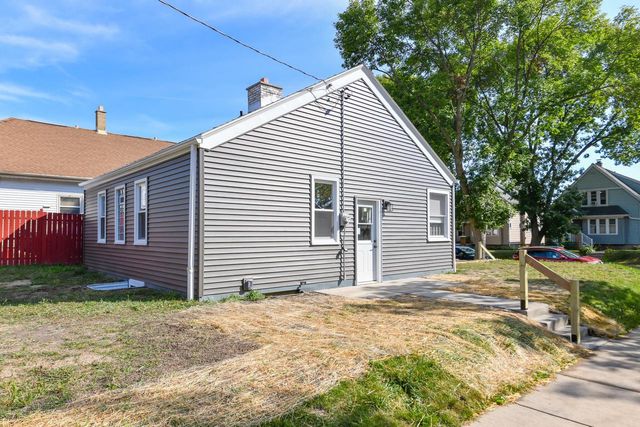 2177 S 64th STREET, West Allis, WI 53219