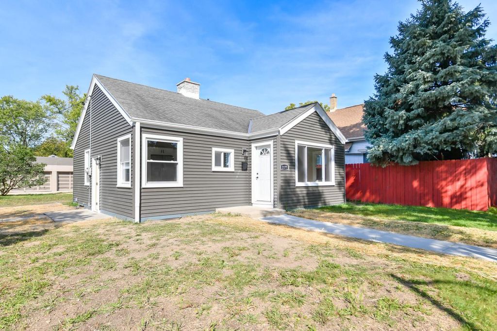 2177 S 64th STREET, West Allis, WI 53219