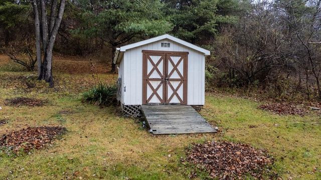 1623 E MAIN ST, Waynesboro, VA 22980