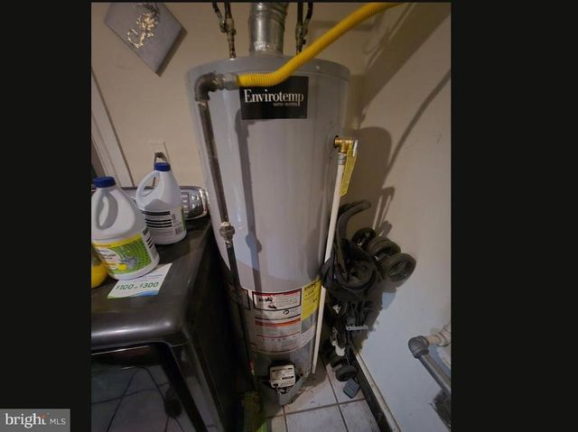 32 PALFREY LN, Willingboro, NJ 08046