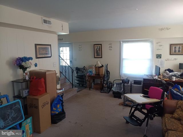 32 PALFREY LN, Willingboro, NJ 08046