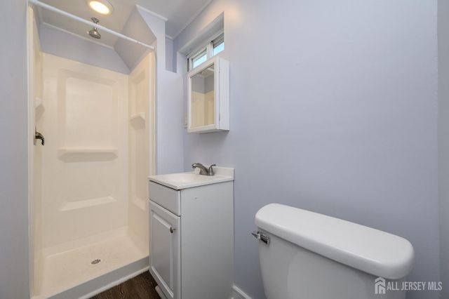 74 Albert Street, Woodbridge Proper, NJ 07095
