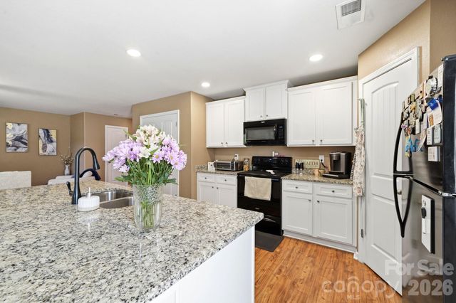 215 Belcaro Drive, Kings Mountain, NC 28086