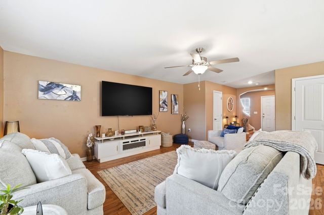 215 Belcaro Drive, Kings Mountain, NC 28086